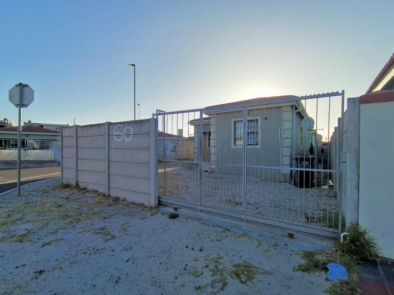 3 Bedroom Property for Sale in Mandalay Western Cape